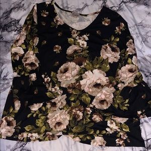 Floral bell sleeve blouse